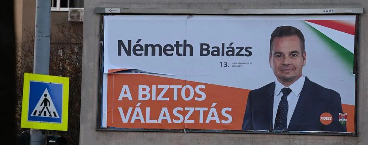 پوستر سیاسی